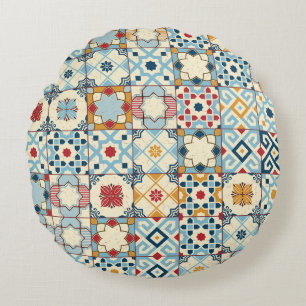 Moroccan tiles, colourful seamless pattern. round cushion