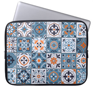 Moroccan Tiles: Vintage Seamless Elegance Laptop Sleeve