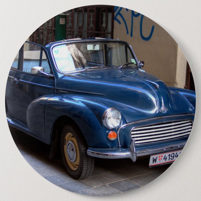 Morris Minor Convertible Tourer 6 Cm Round Badge (Front)