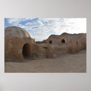 Mos Espa on planet Tatooine Poster