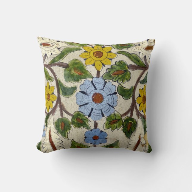 Mosaic pillow (Front)