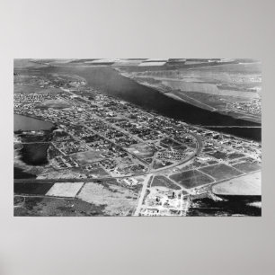 Moses Lake, WA Aerial View of Town Photograph Poster