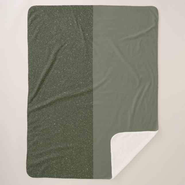 Moss Green Split Sherpa Blanket (Front)