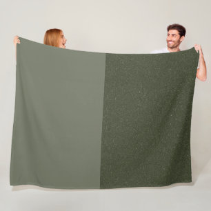 Moss Green Textured Fleece Blanket – Customisable