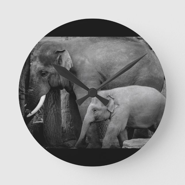 mother and baby elephant round clock (Front)