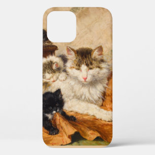 Mother and Her Kittens iPhone 12 Case