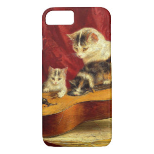 Mother Cat and Kittens Playing with Guitar iPhone 8/7 Case