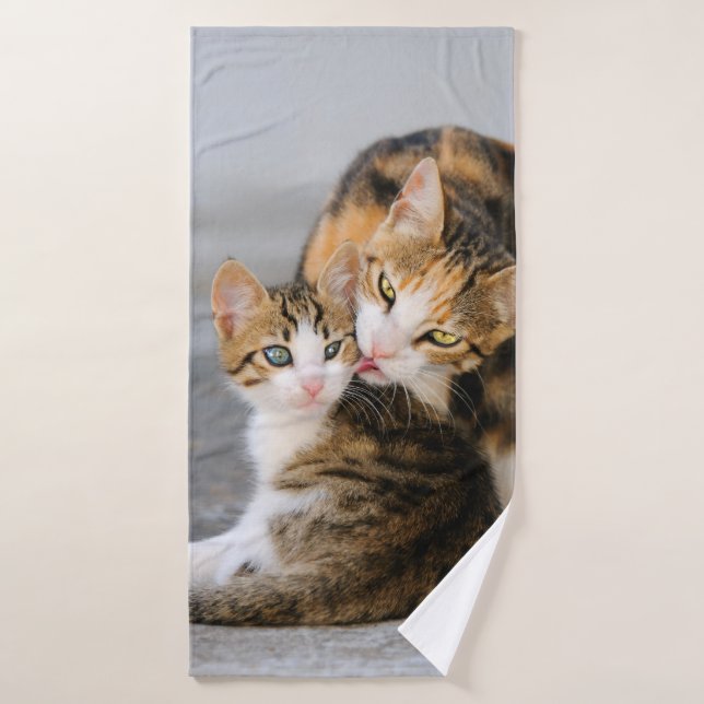 Mother Cat Loves Cute Baby Kitten Animal Pet Photo Bath Towel Set (Bath Towel)