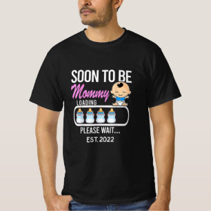 Mother Gift Soon To Be Mommy 2022 T-Shirt