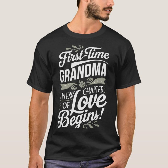 Mother’s Day First Time Grandma Cute New Granhild  T-Shirt (Front)