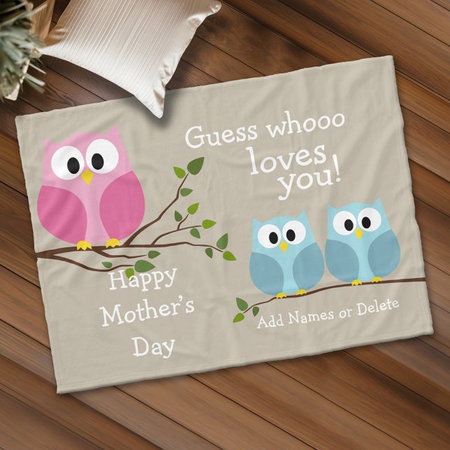 Mothers Day with Cute Owls - Whooo loves you Fleece Blanket (Custom Fleece Blanket)