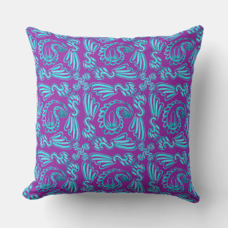 Motif design Throw Pillow