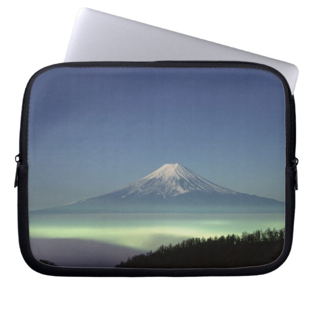 Mount Fuji Laptop Sleeve (Front)