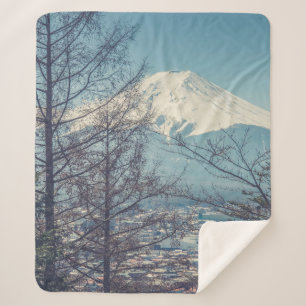 Mount Fuji view from Red pagoda in japan (Vintage Sherpa Blanket