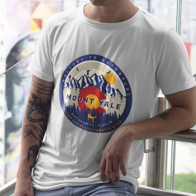 Mount Yale Colorado Flag 14ers Fourteener Climbing T-Shirt (Creator Uploaded)