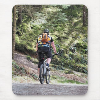 MOUNTAIN BIKING MOUSE MAT