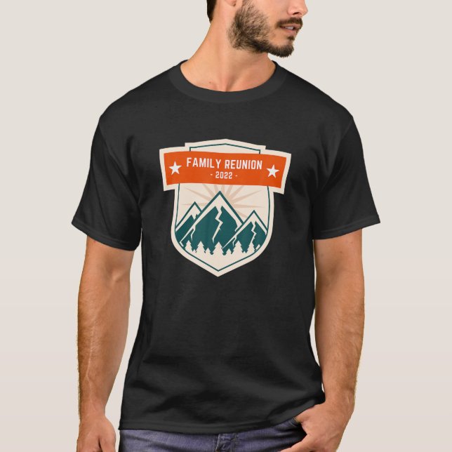 Mountain Family Reunion Matching 2022 Vacation T-Shirt (Front)