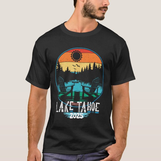 Mountain Hiking Skiing Family Vacation 2025 Trip L T-Shirt (Front)