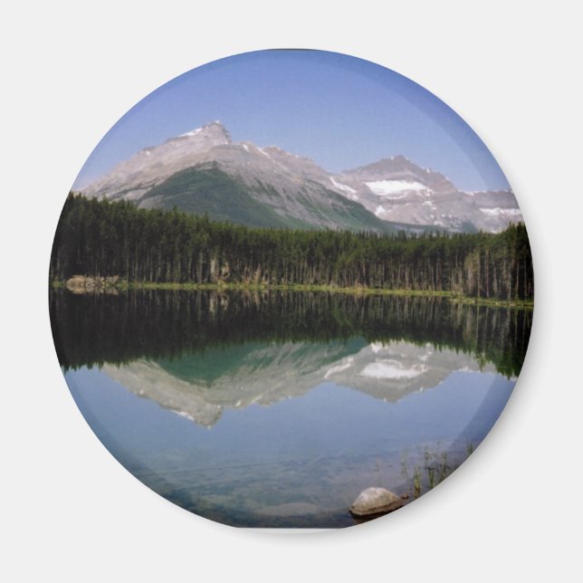 Mountain Magnet (Front)