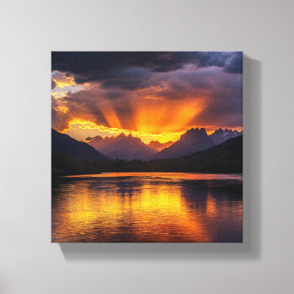 Mountain Majesty Canvas Print