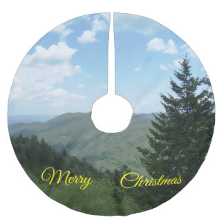 Mountain Scene Christmas Tree Skirt