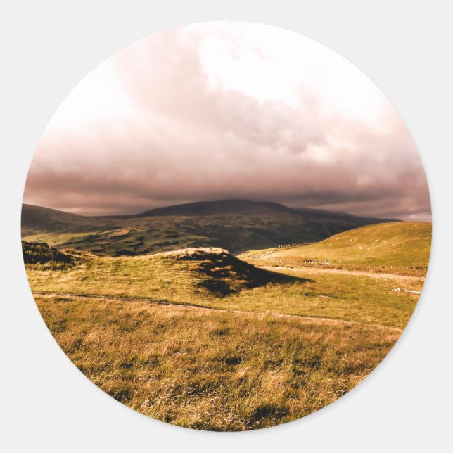 MOUNTAIN VIEWS CLASSIC ROUND STICKER (Front)