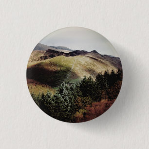 MOUNTAIN VIEWS OF WALES 3 CM ROUND BADGE