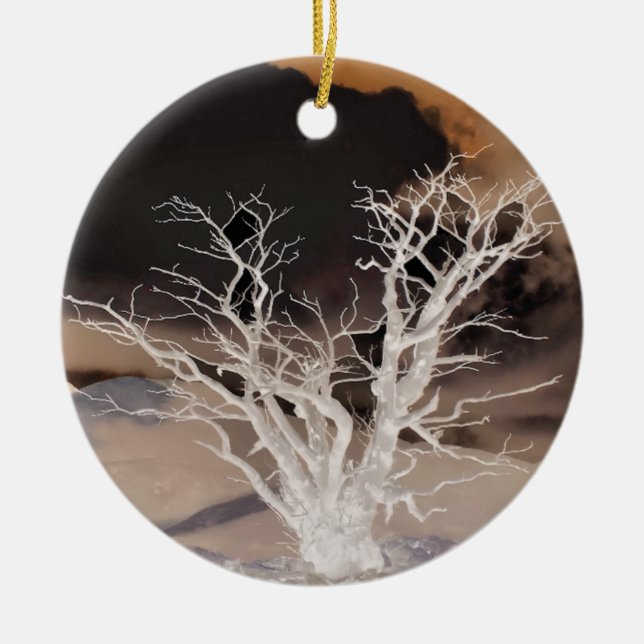 MOUNTAIN WINTER CERAMIC TREE DECORATION (Front)