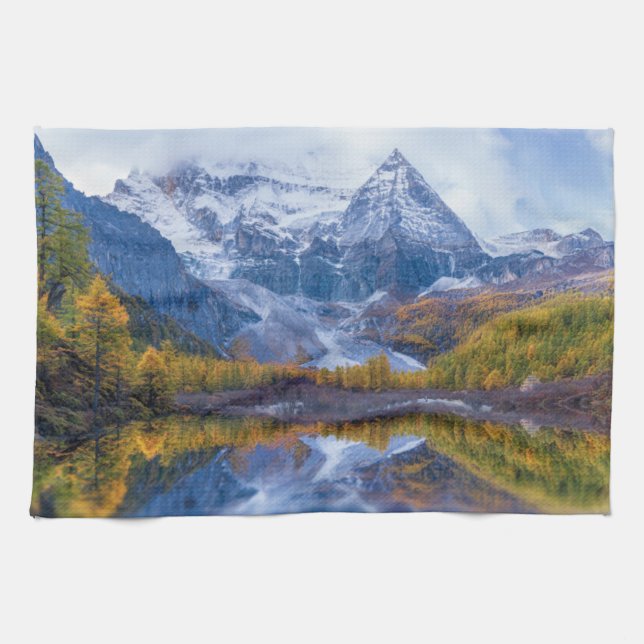 Mountains | Himalaya Mountains, China Tea Towel (Horizontal)