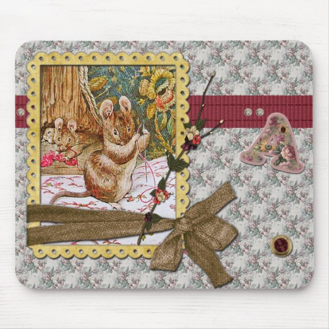 Mouse is sewing mat (Front)