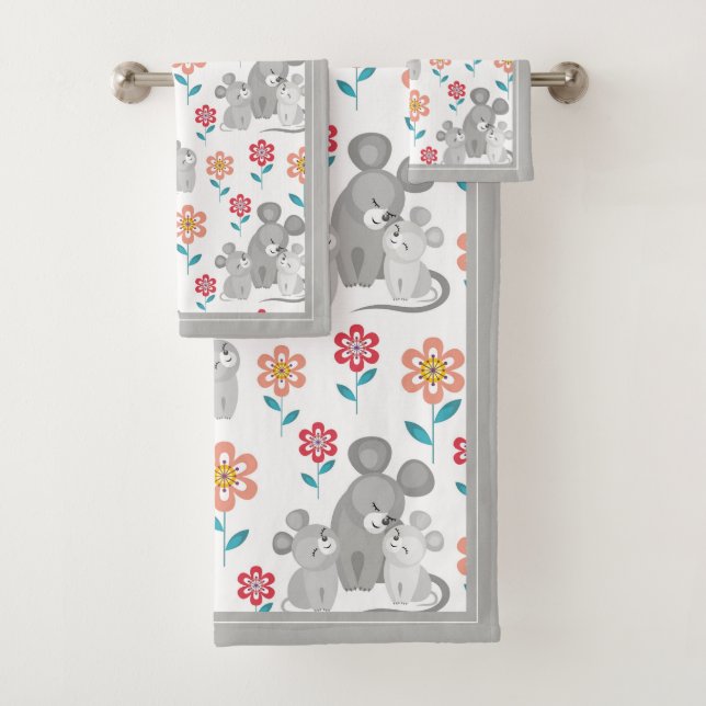 Mouse mother, babies grey border Mother's Day Bath Towel Set (Insitu)
