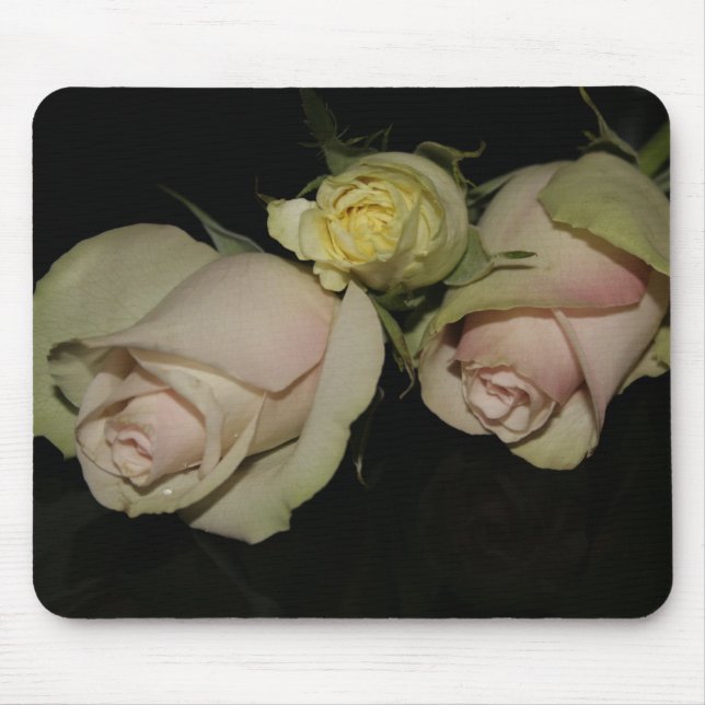Mouse pad with 3 roses (Front)