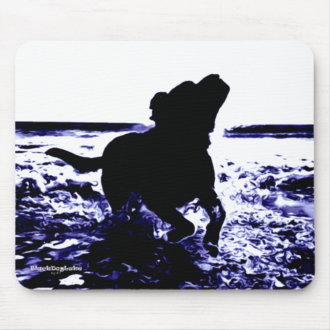 Mousepad black lab playing in water (Front)