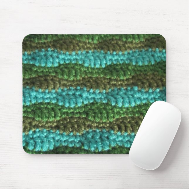 Mousepad - Wave Pattern in Greens (With Mouse)