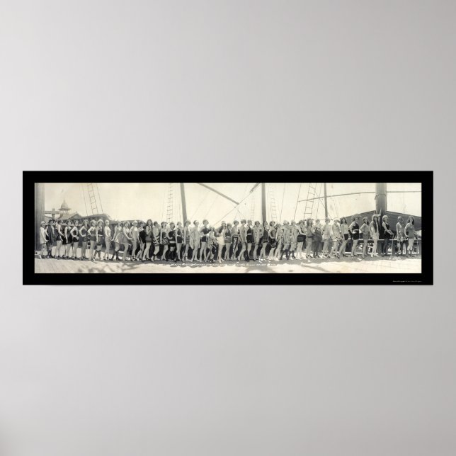 Movie Bathing Beauties Photo 1924 Poster (Front)