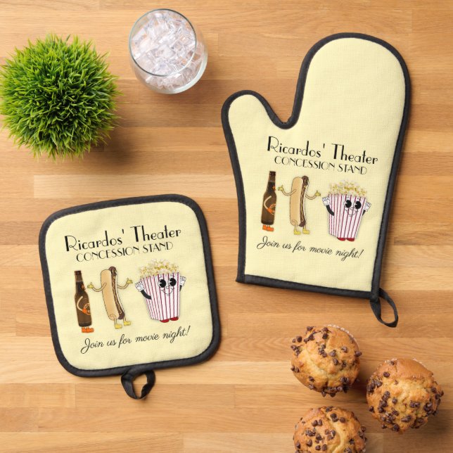 Movie Theatre Concession Stand Oven Mitt & Pot Holder Set (Top Down)
