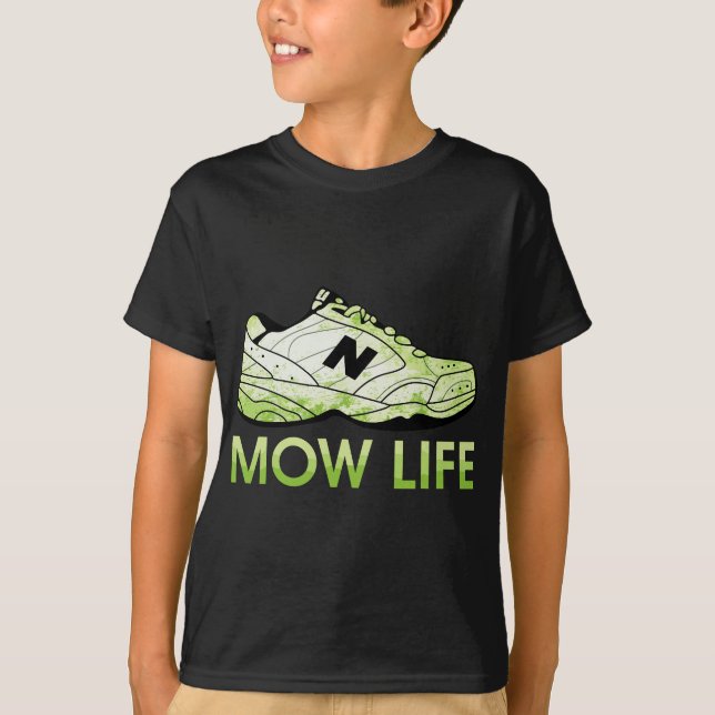 Mow Life Grass Cutting Lawn Mowing Dad Life T-Shirt (Front)