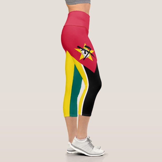 Mozambique Flag Capri Leggings (Right)