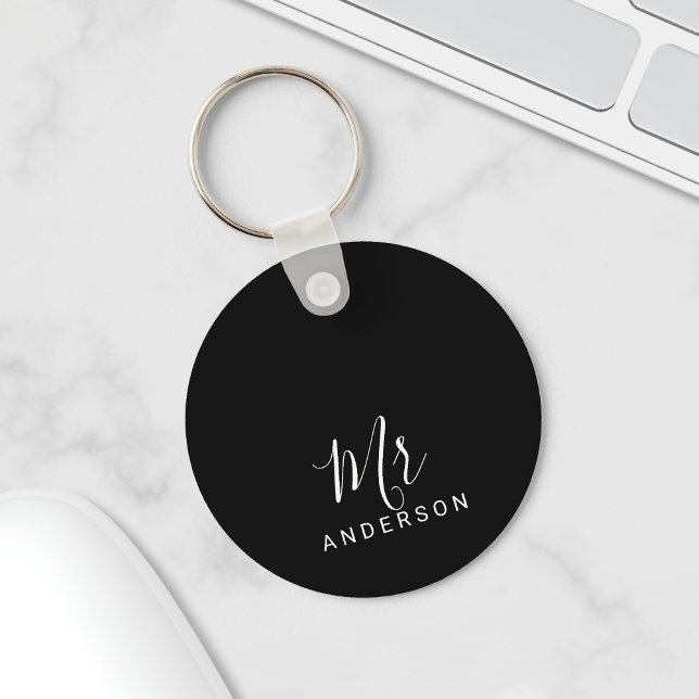 Mr and Mrs | Black and White Modern Script Wedding Key Ring (Creator Uploaded)