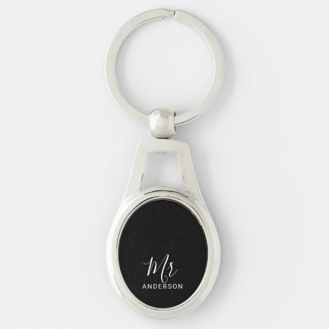 Mr and Mrs | Black and White Modern Script Wedding Key Ring (Front)