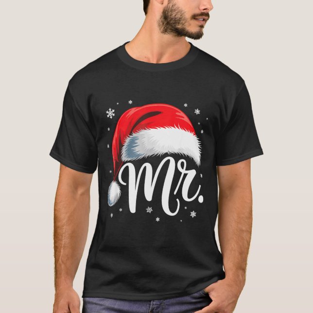 Mr And Mrs Claus Couples Matching  T-Shirt (Front)