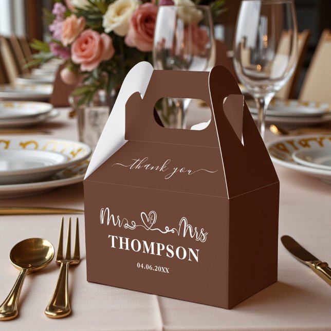Mr and Mrs Elegant Simple | Brown Favour Box (Creator Uploaded)