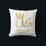 Mr and Mrs Gold Script Elegant Modern Wedding Gift Cushion<br><div class="desc">Mr and Mrs Gold Script Elegant Modern Wedding Gift Throw Pillow. Perfect keepsake gift for your favourite newly weds,  couple and wedding party. Easy to customise. Get yours today!</div>