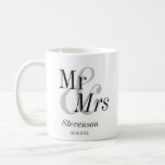 Mr and Mrs Minimal Modern Wedding Gift Coffee Mug<br><div class="desc">Mr and Mrs  Minimal Modern Wedding Gift Coffee Mug. Perfect gift for your favourite newly weds or couple. Easy to customise. Get yours today!</div>