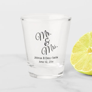Mr and Mrs Personalised Wedding Party Favour Shot Glass