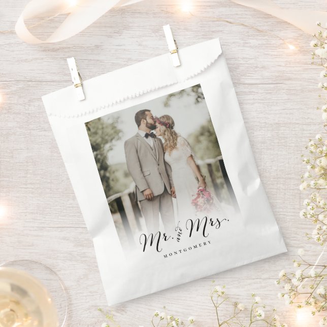 Mr and Mrs Script Calligraphy Chic Photo Wedding Favour Bags (Clipped)
