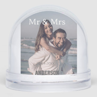 Mr & Mrs add family name photo date wedding family Snowglobe