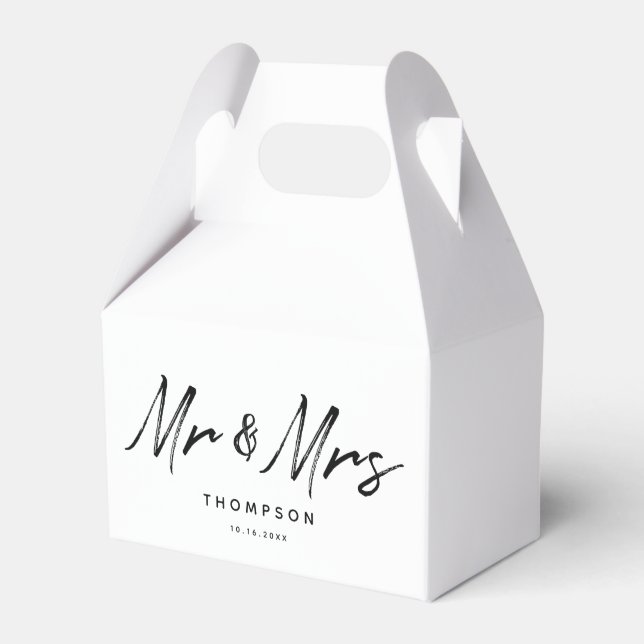 Mr. & Mrs. Modern Black White Script  Wedding  Favour Box (Front Side)
