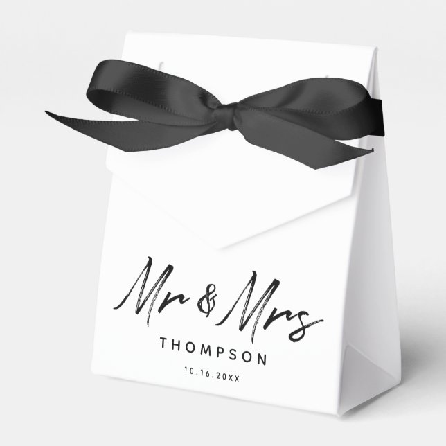 Mr. & Mrs. Modern Black White Script  Wedding Favour Box (Front Side)