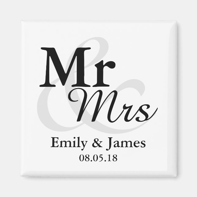 Mr&Mrs Simple Elegant Typography Wedding Favor Magnet (Front)